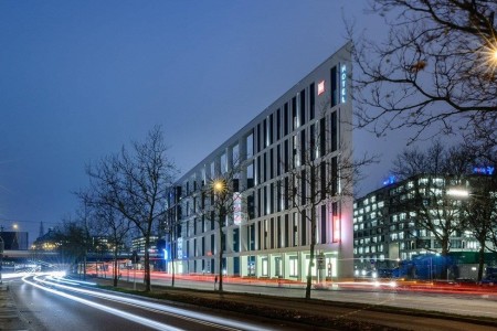 Ibis City Fassade Ibis Hotel