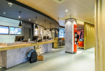 Ibis City Lobby Ibis Lobby